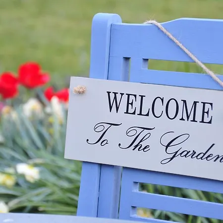 Bed & Breakfast Willowbrook 4*